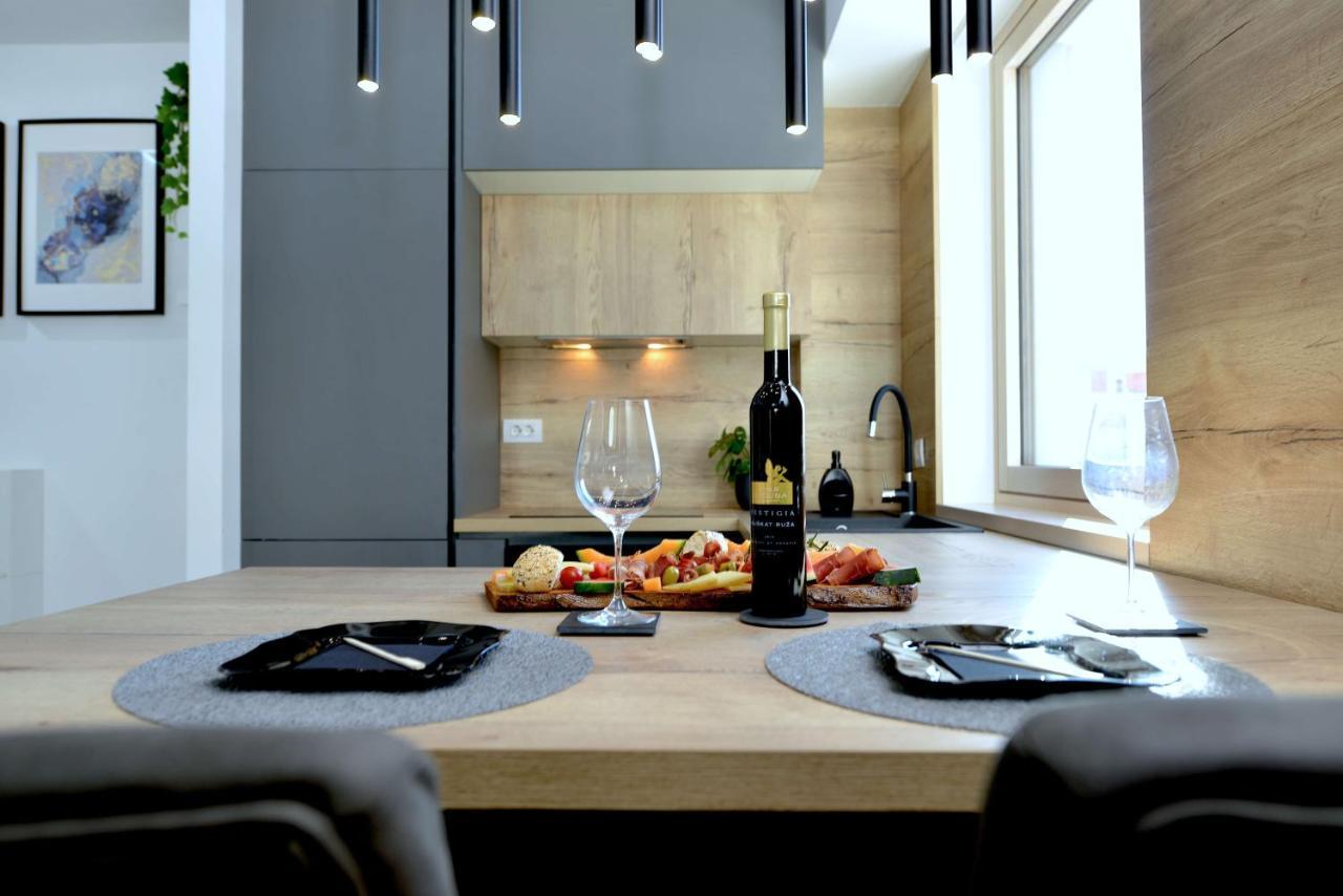 Exclusive Residence Apartment ザダル エクステリア 写真